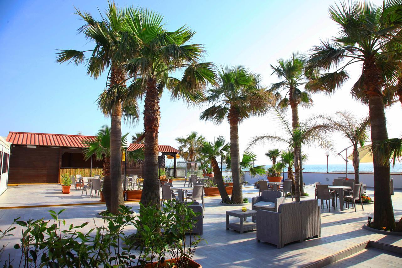 Villaggio La Bussola Paola Dış mekan fotoğraf